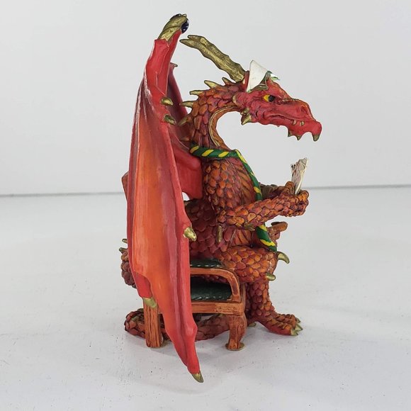 Hamilton Collection Dragon Hold Em Or Fold Em Holding Harry Figurine Poker *FLAW - Picture 6 of 9